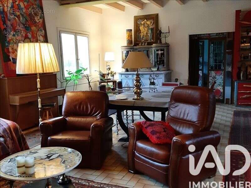 Maison 165 m² à Villac  - photo 8