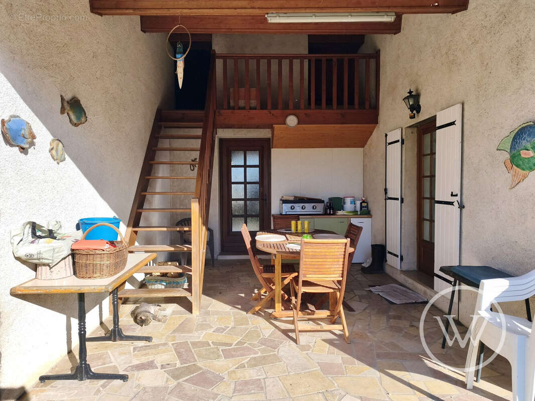 Maison à BANTANGES