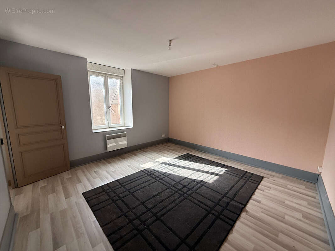 Appartement à NOUZONVILLE