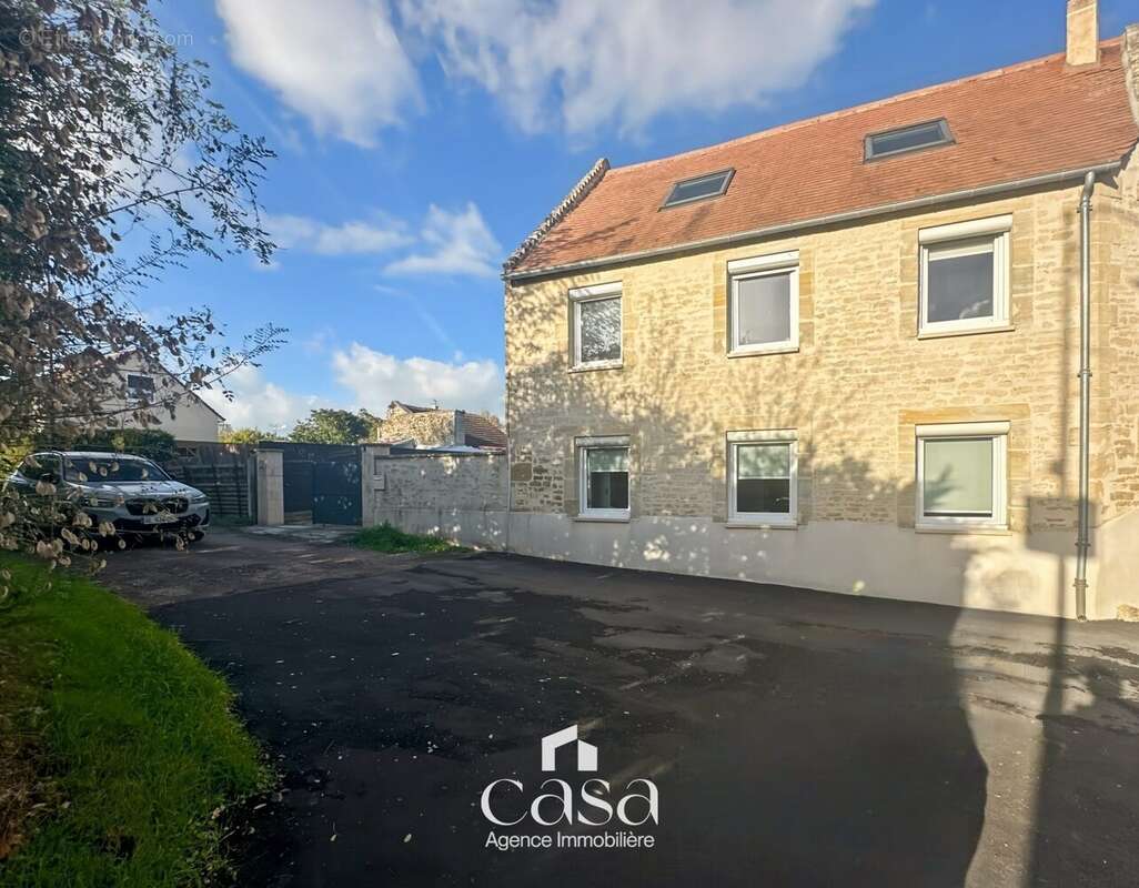 Maison à CRESSERONS