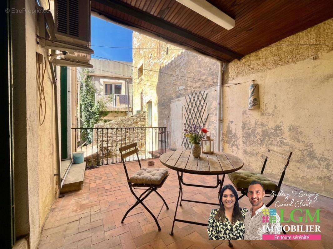 Maison à COURNONTERRAL