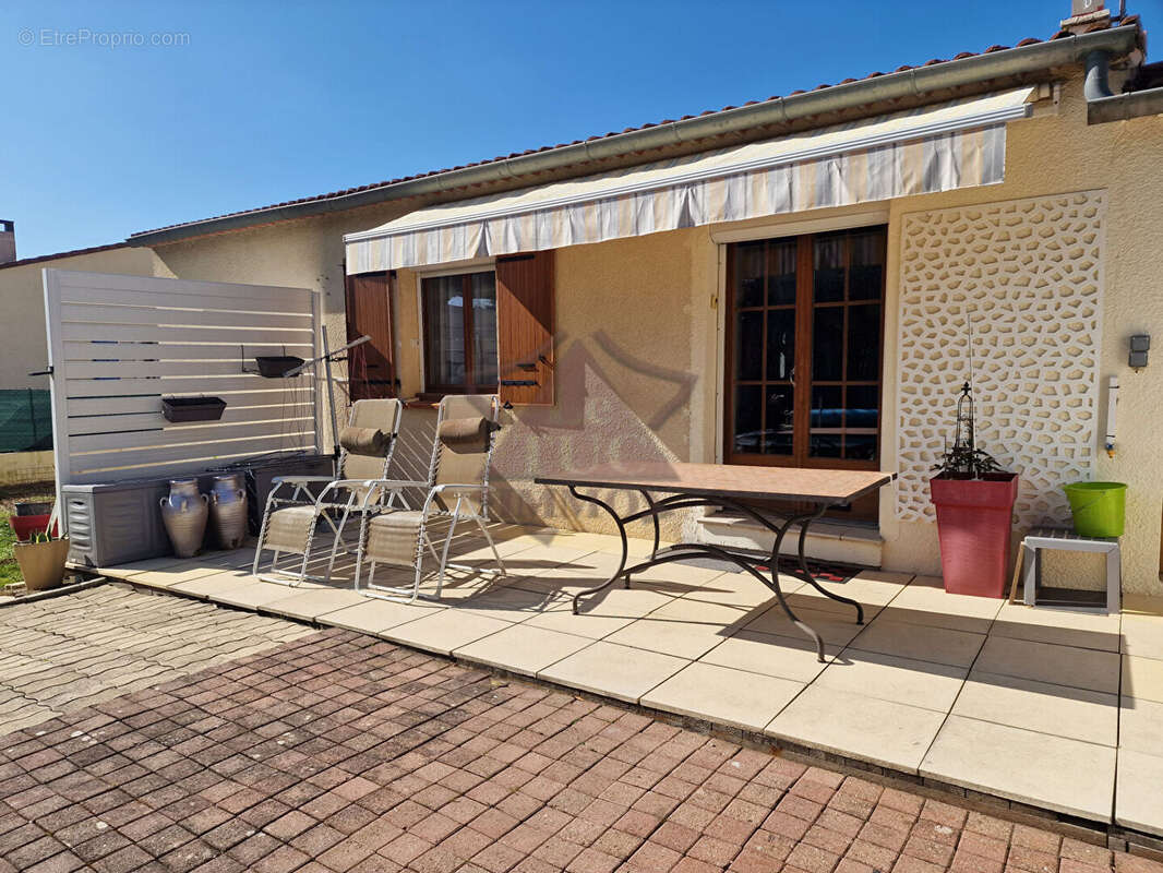 Maison à SAINT-AMBROIX