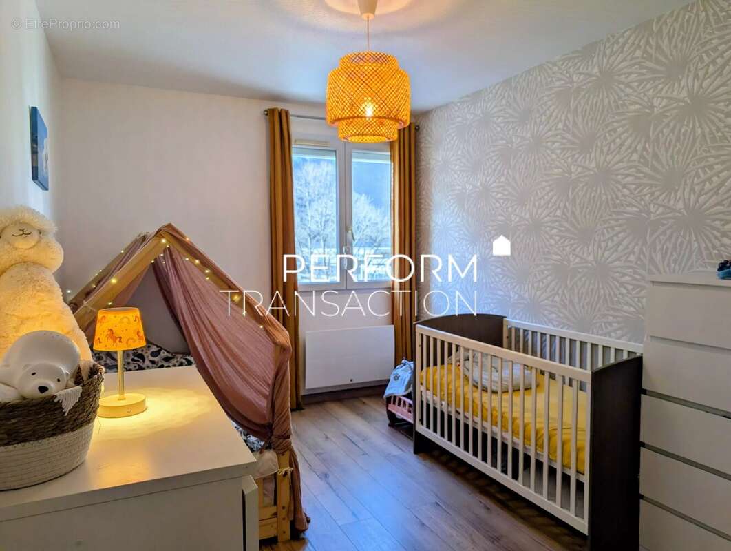 Appartement à SASSENAGE