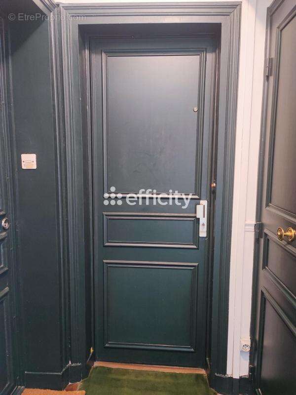 Appartement à PARIS-6E