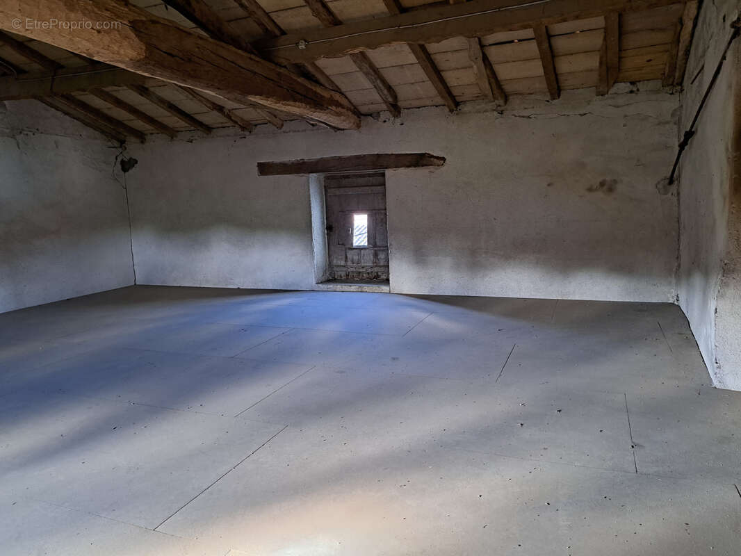 Maison à LA REGRIPPIERE