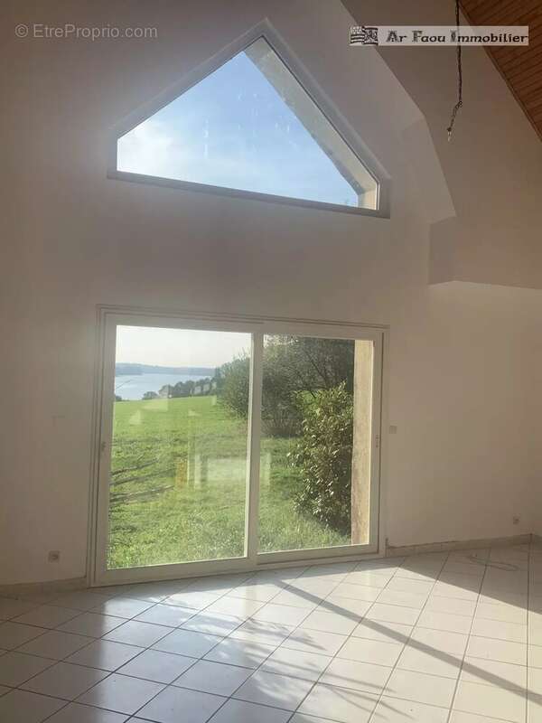 Maison à PONT-DE-BUIS-LES-QUIMERCH