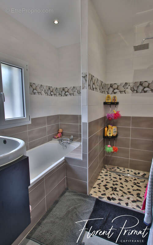 Maison à vendre 5 pièces CULOZ (01) - photo 11