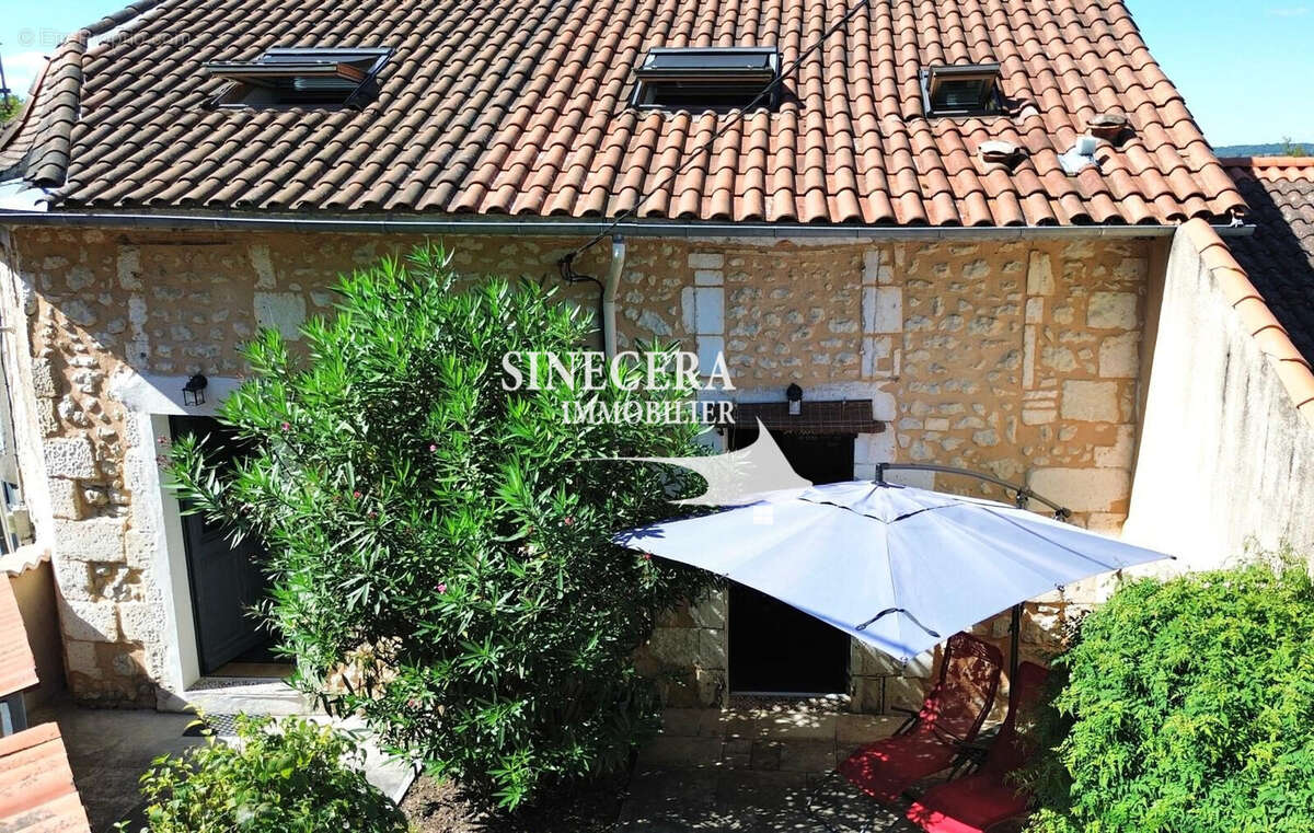 Maison 181 m² à Riberac  - photo 4