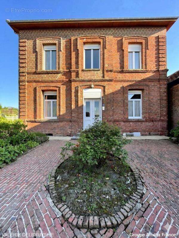Maison individuelle avec terrain clos - photo 2