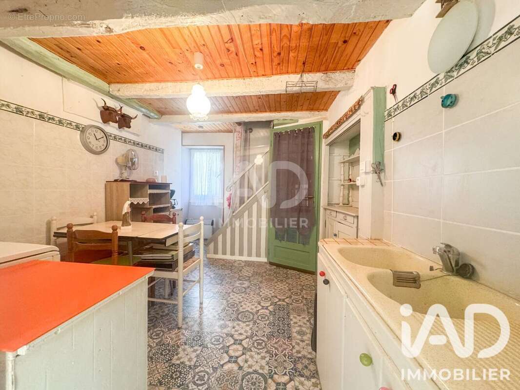 Maison 33 m² à Tournemire  - photo 8