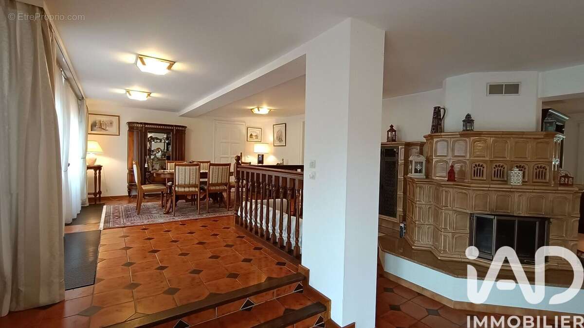 Maison 804 m² à Vilsberg  - photo 3