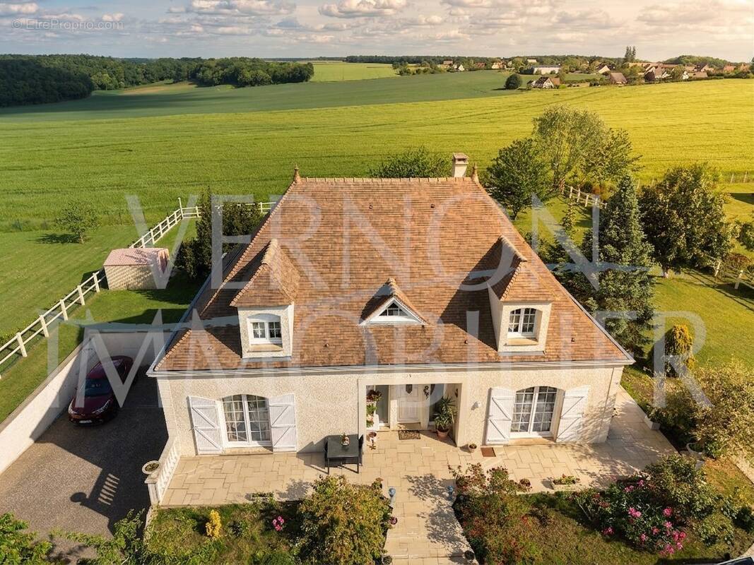 Maison à PACY-SUR-EURE