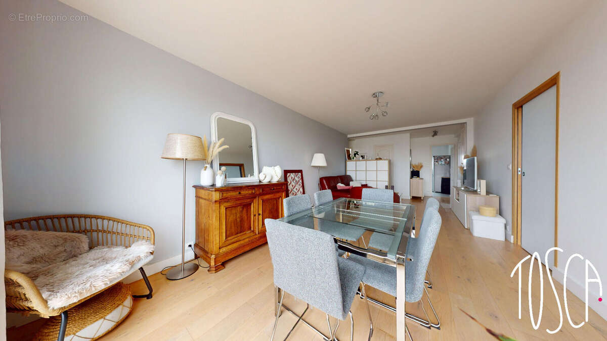 Appartement à THIAIS