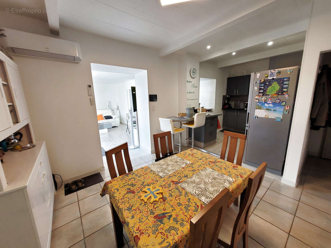 Appartement à FLEURY