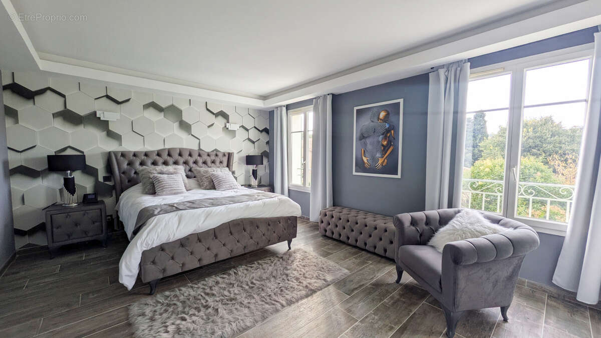 Appartement à LE BEAUSSET