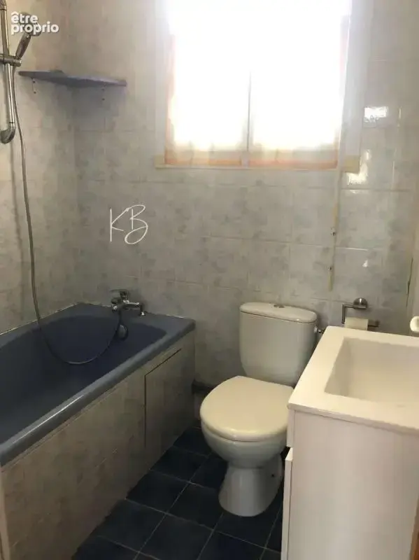 MAISON-110m² au sol–6 pièces–TERRAIN 559m²-GARAGE–CAVES-proche Forêt et transports - photo 9