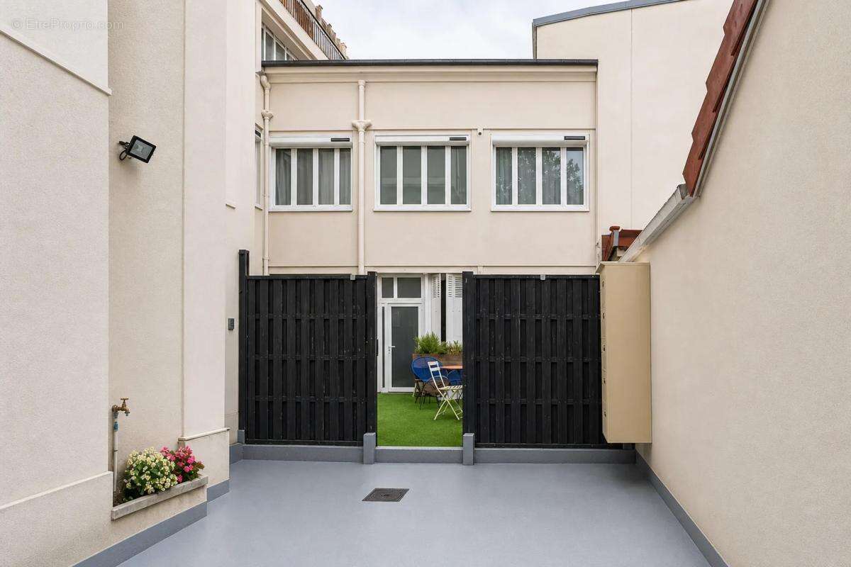 Appartement 3 pièces de 64 m² à Asnières-sur-Seine - photo 2