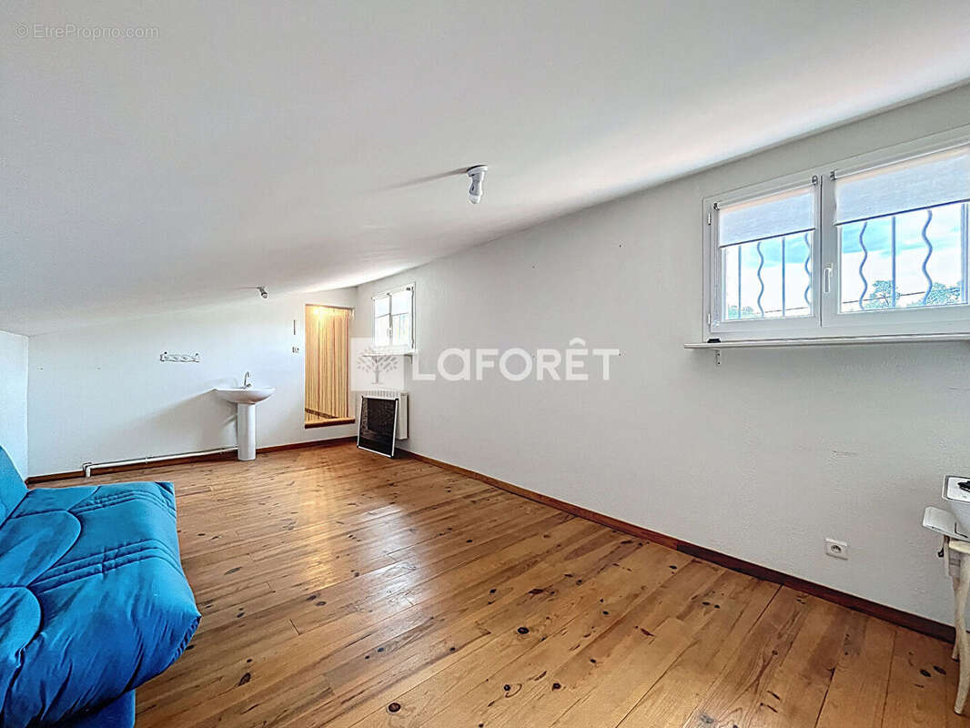 Maison à MONTESQUIEU-DES-ALBERES