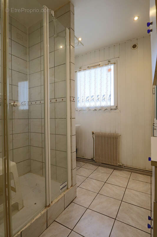 Appartement à CLICHY-SOUS-BOIS
