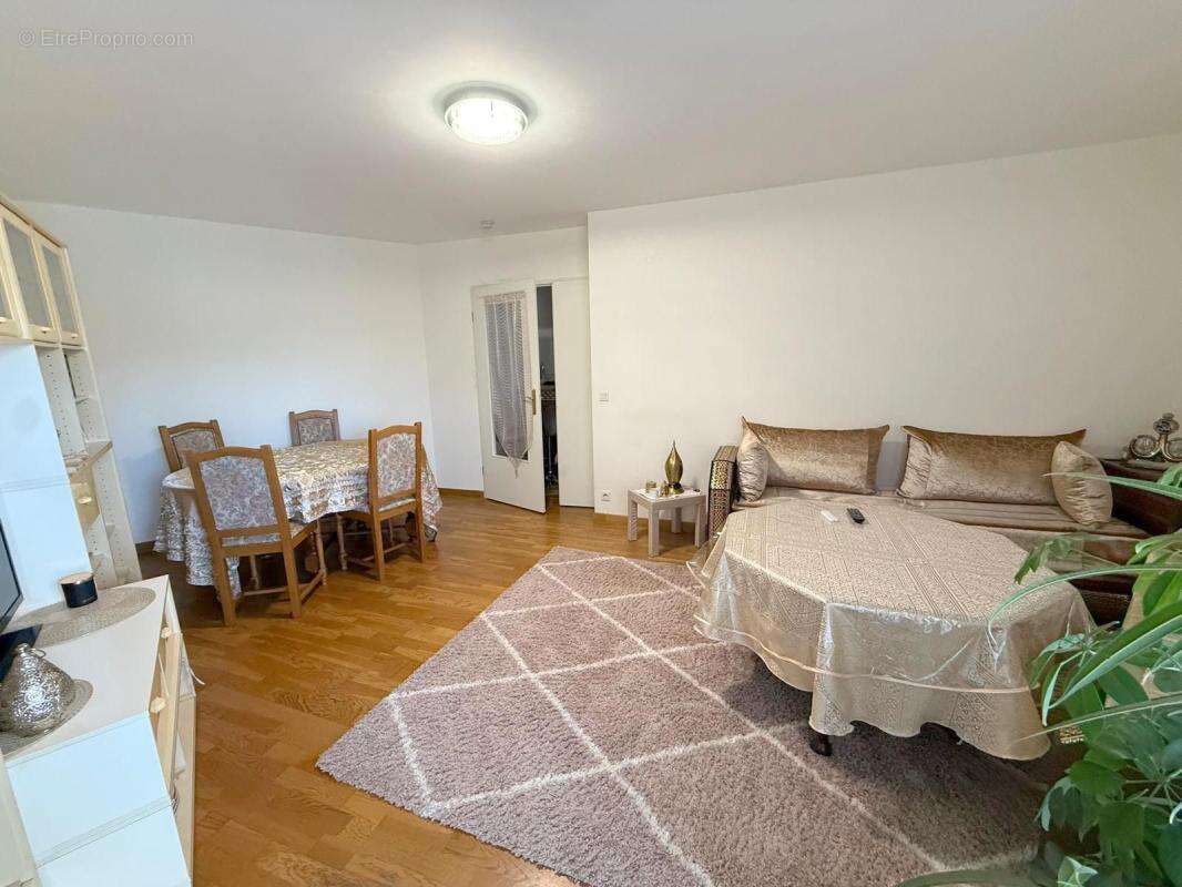 Appartement à BOBIGNY