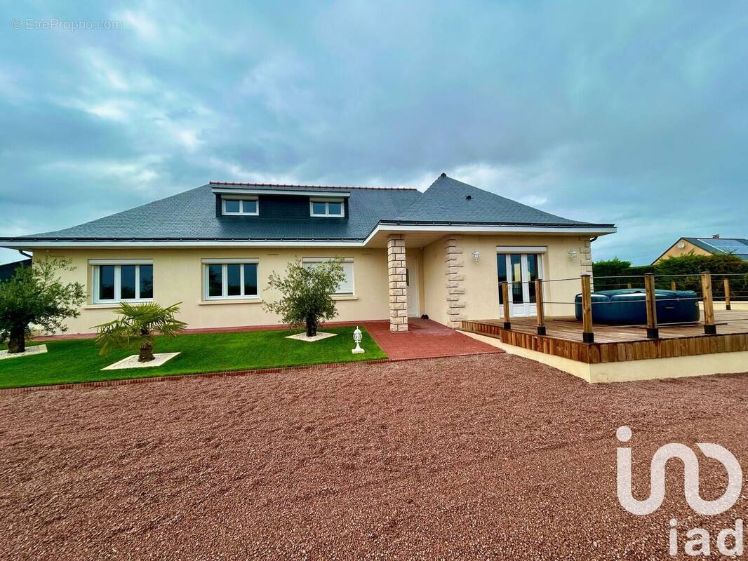 Photo 1 - Maison à ARTANNES-SUR-THOUET