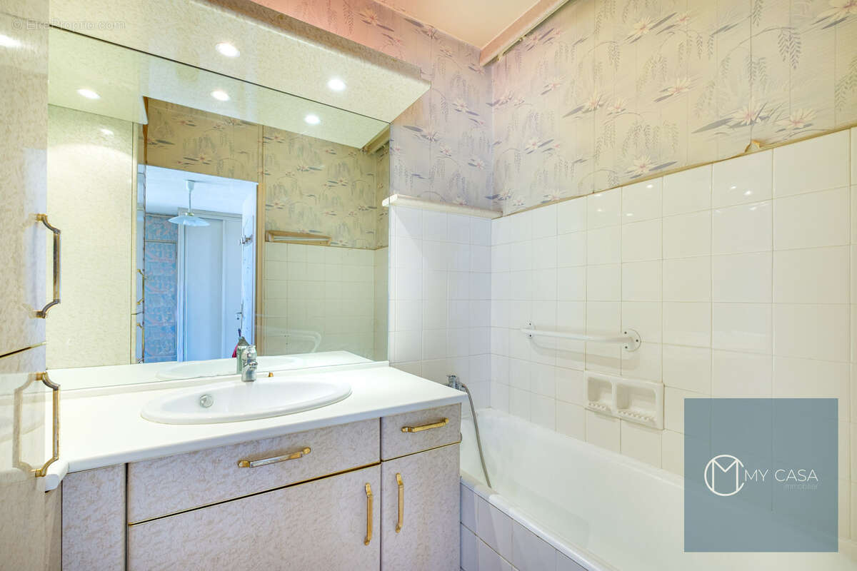 Appartement à LYON-9E