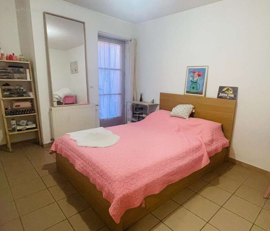 Appartement 270 m² à vendre à Saint-Donat-Sur-L'herbasse (26260) - photo 4