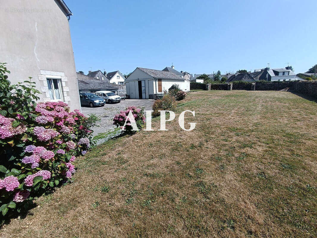 Mael-Carhaix, maison avec dépendances à vendre - photo 17