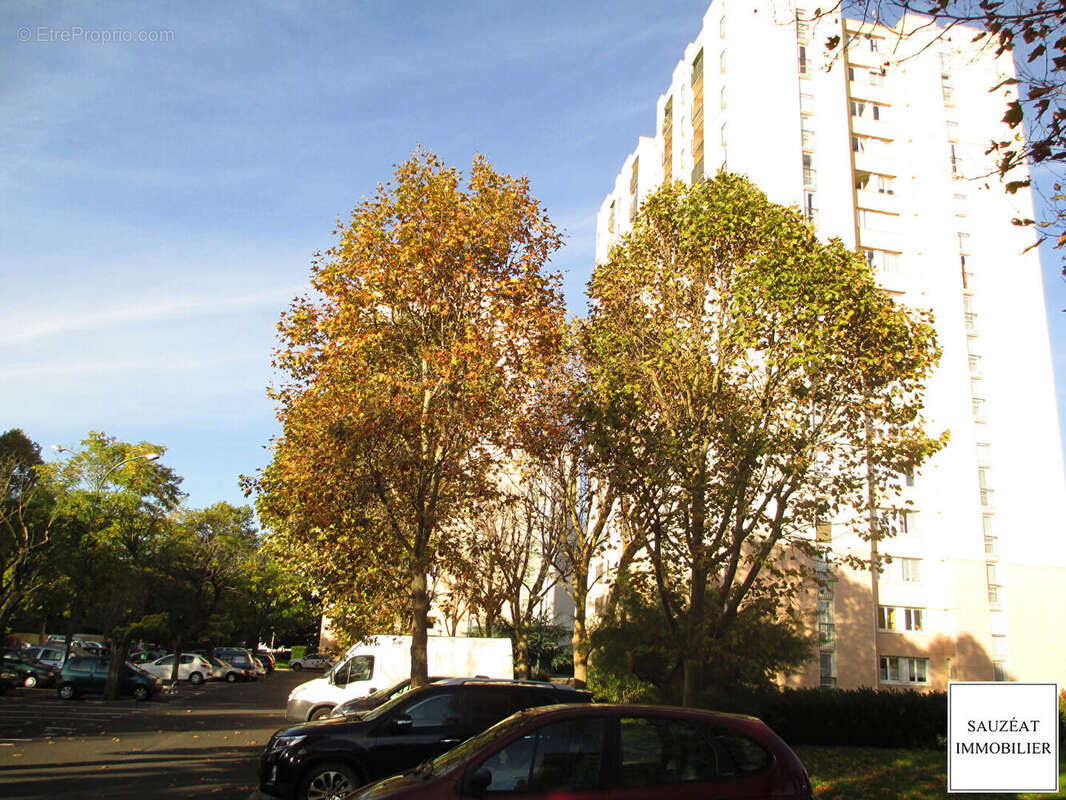 Appartement à BAGNEUX