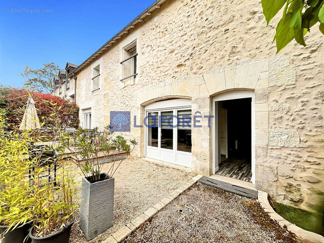 Maison à AZAY-LE-RIDEAU