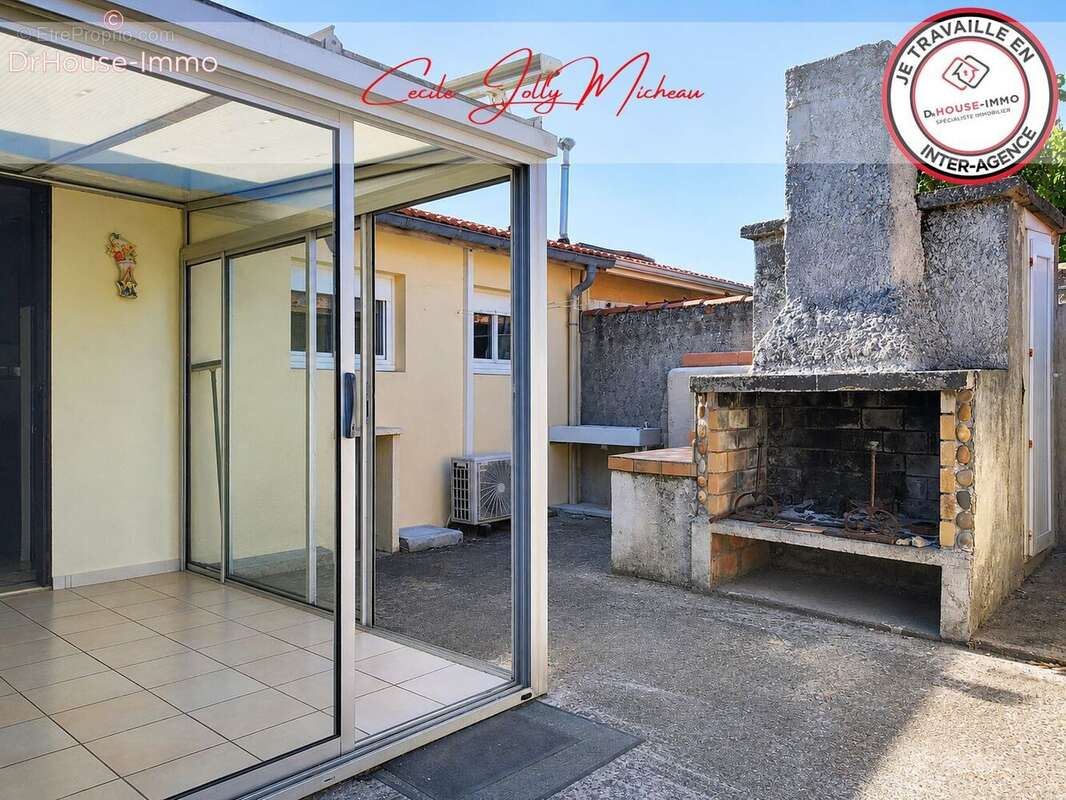 Maison à VENDAYS-MONTALIVET