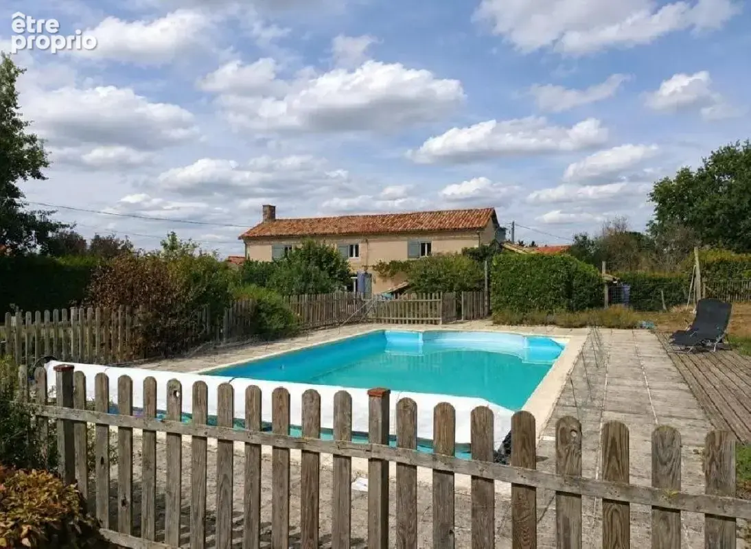 Maison à CIVRAY