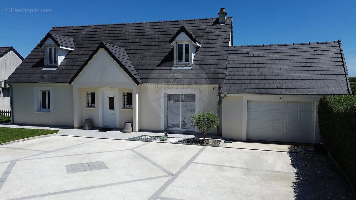 Maison à LA CHARITE-SUR-LOIRE