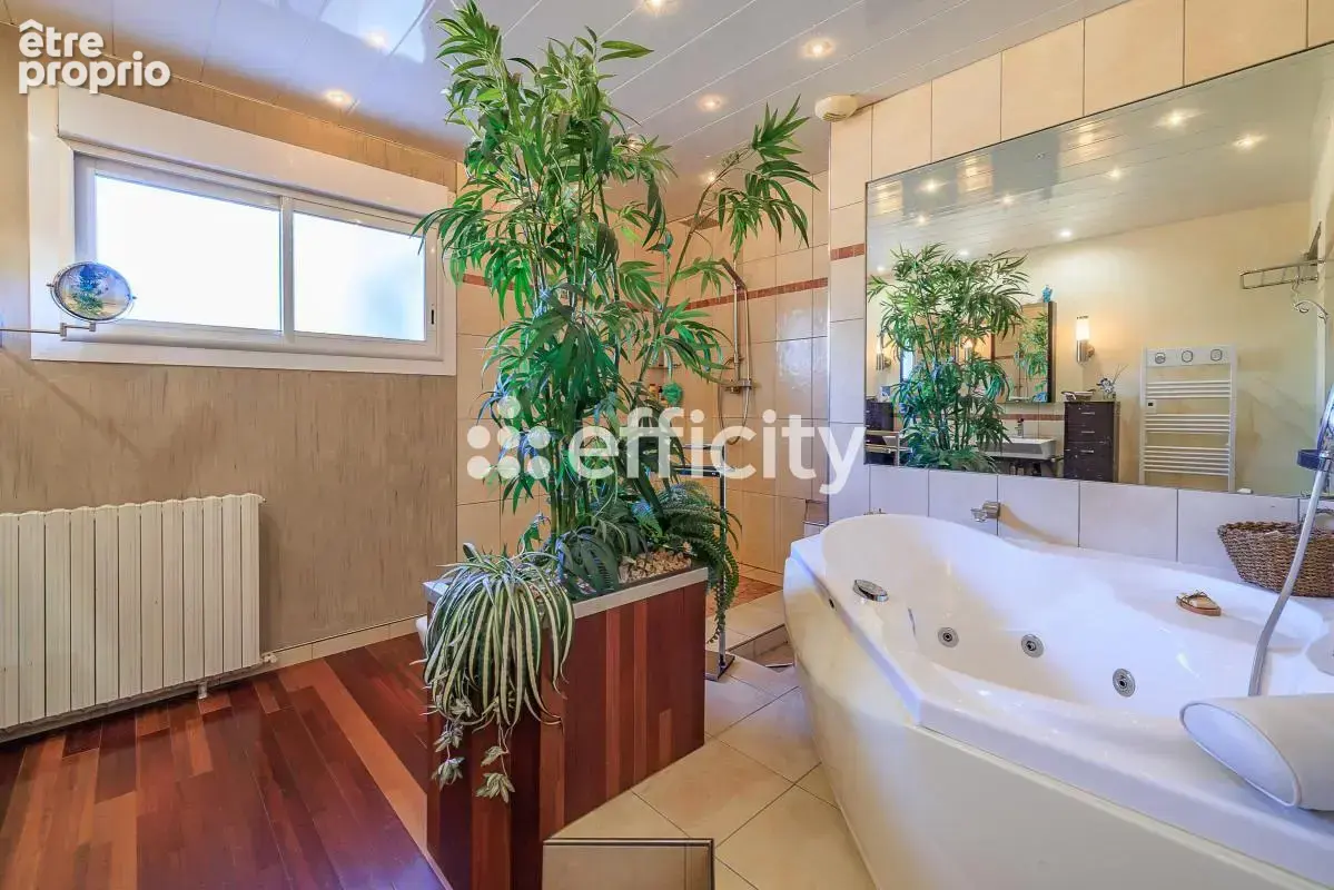 Maison 8 pièces 193 m² à vendre à Laruscade (33620) - photo 12