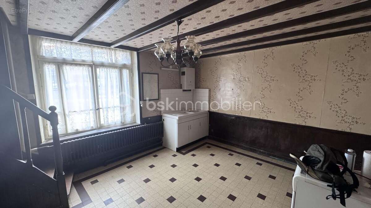 Maison a renover - photo 4