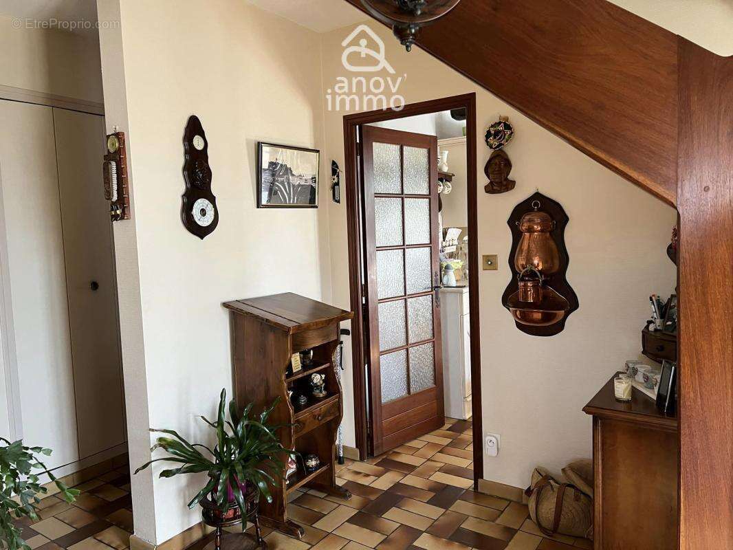 maison de 107 m2 environ avec garage et cave - photo 10