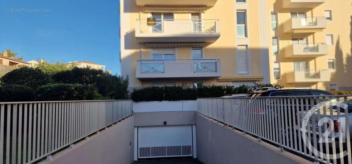 Appartement à HYERES