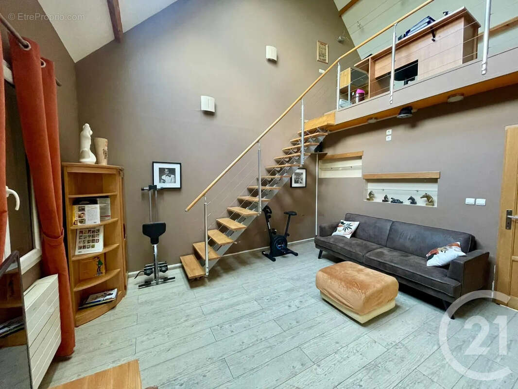Maison 145 m² à Vinantes  - photo 4