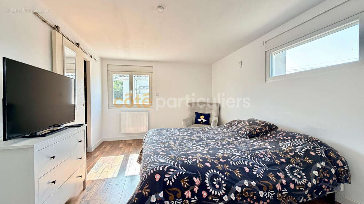 Maison à NEGREPELISSE