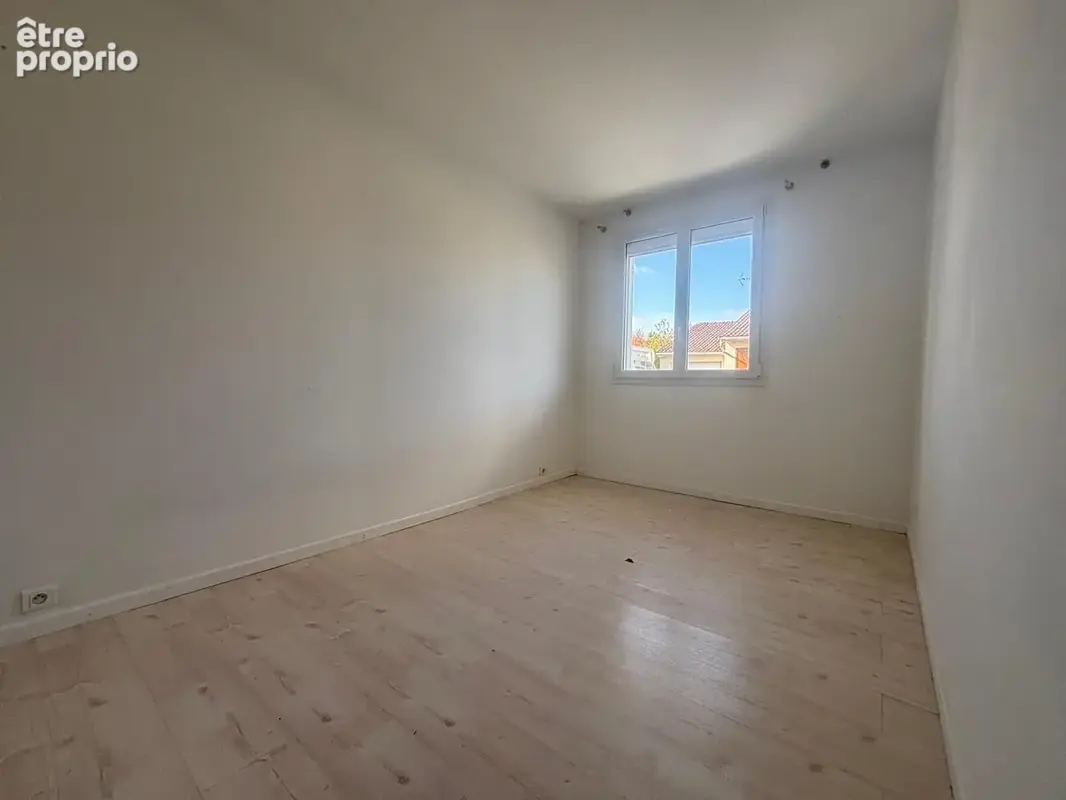 Maison 6 pièces 124 m² à vendre à Saint-Pierre-Du-Perray (91280) - photo 7