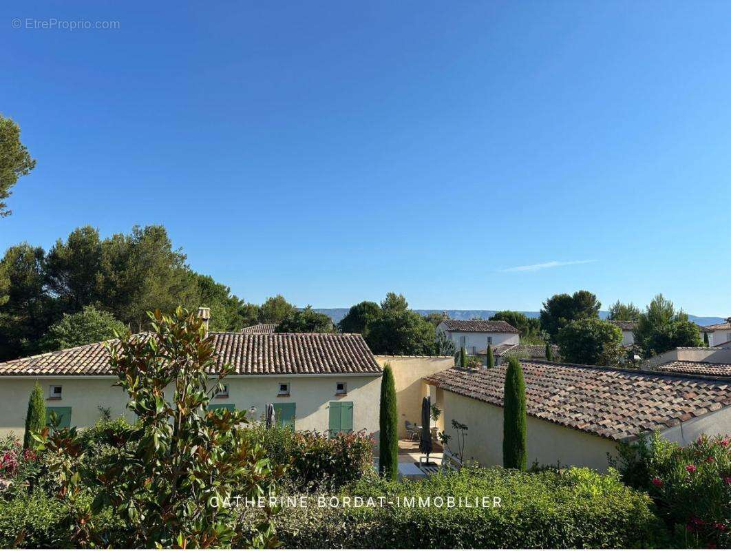 EXCLUSIVITÉ - Maison Mallemort Domaine de Pont Royal 6 pièces 160 m2 - photo 10