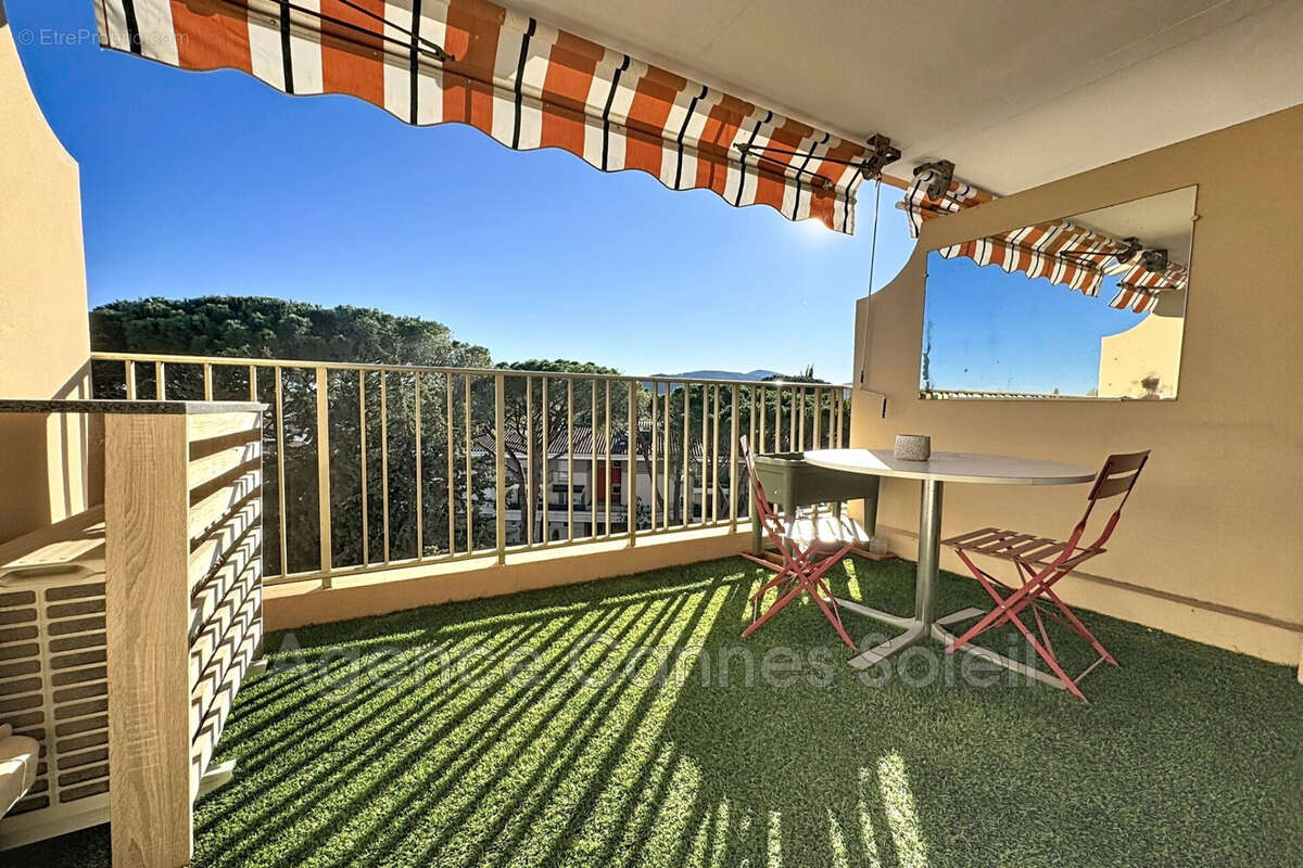 Appartement à MANDELIEU-LA-NAPOULE