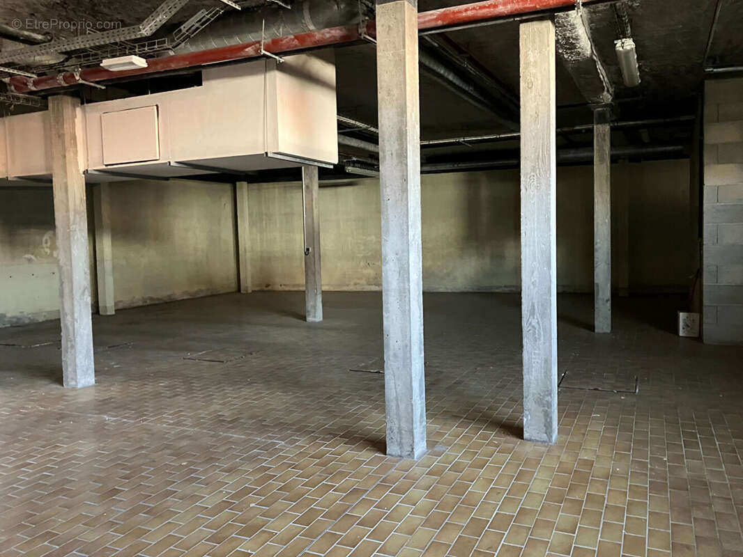 Commerce à POITIERS