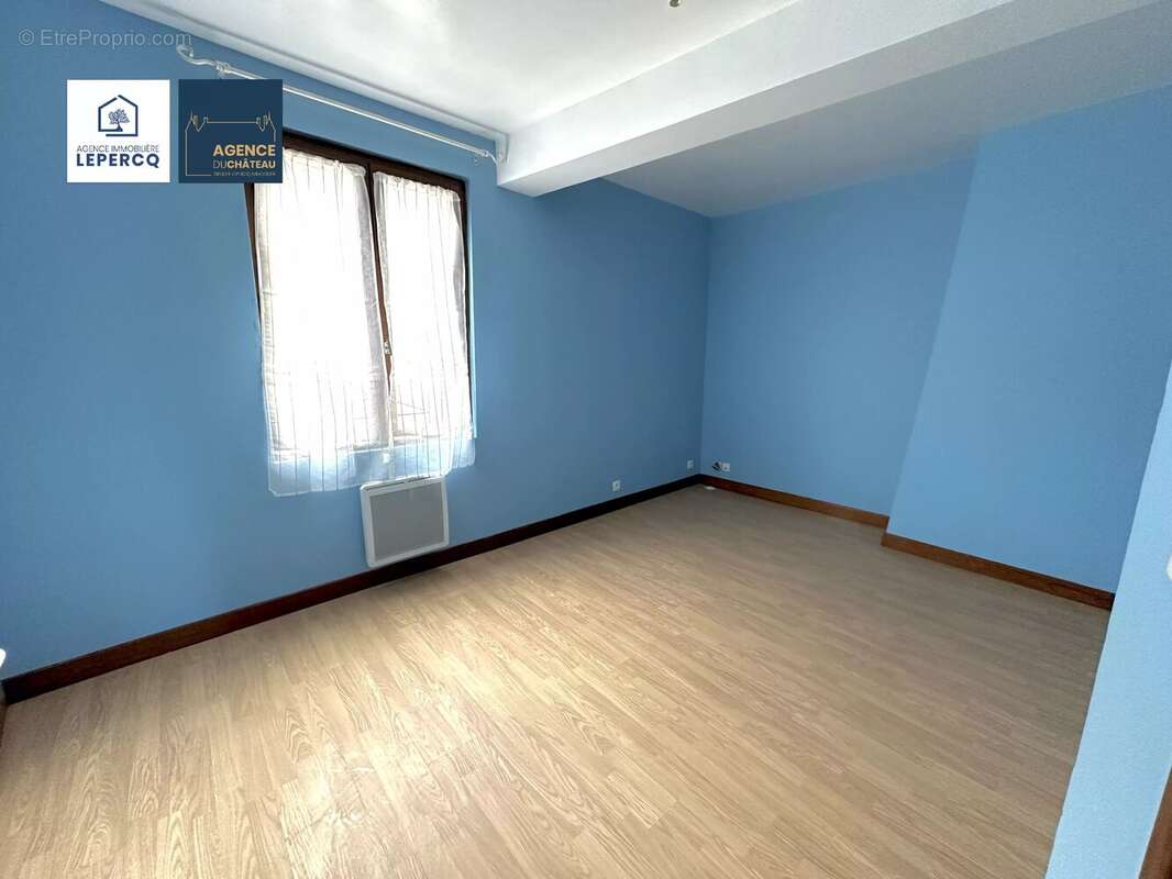 Maison à VIC-SUR-AISNE