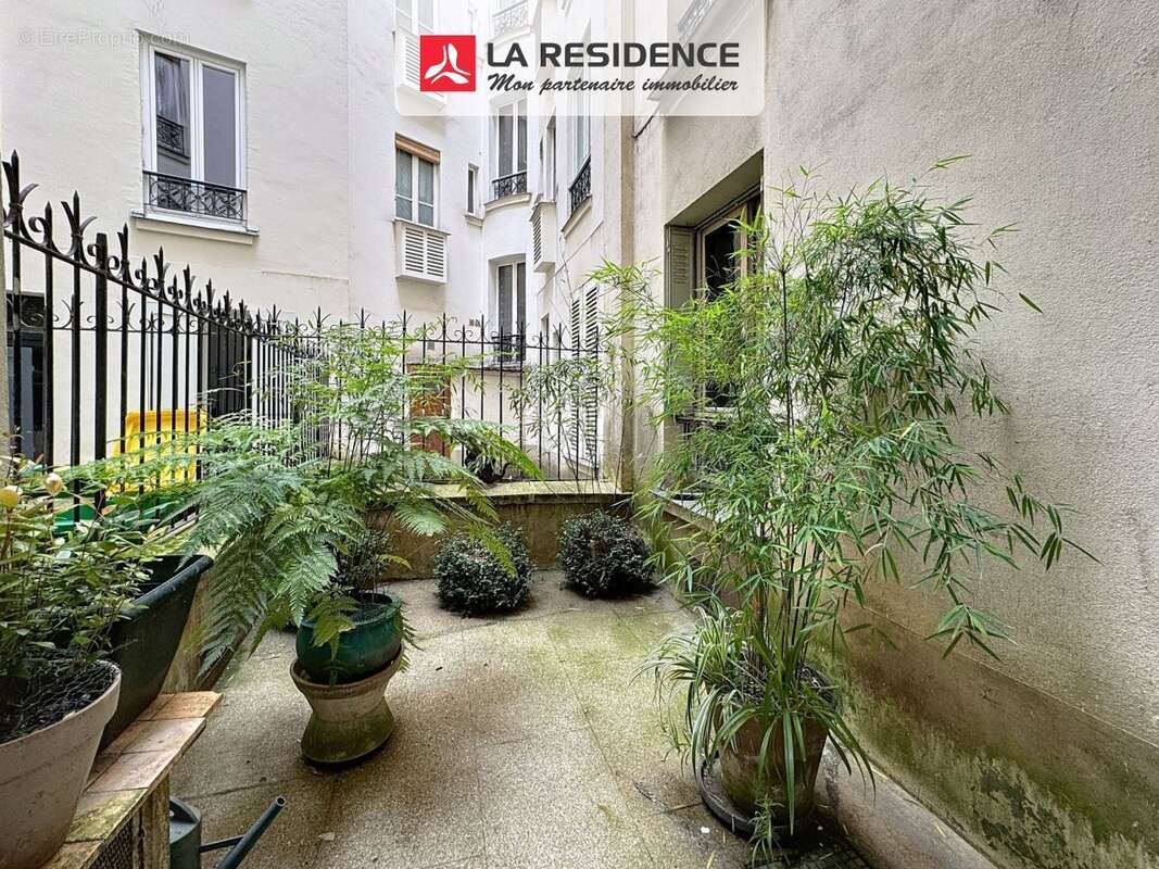 Appartement à PARIS-18E