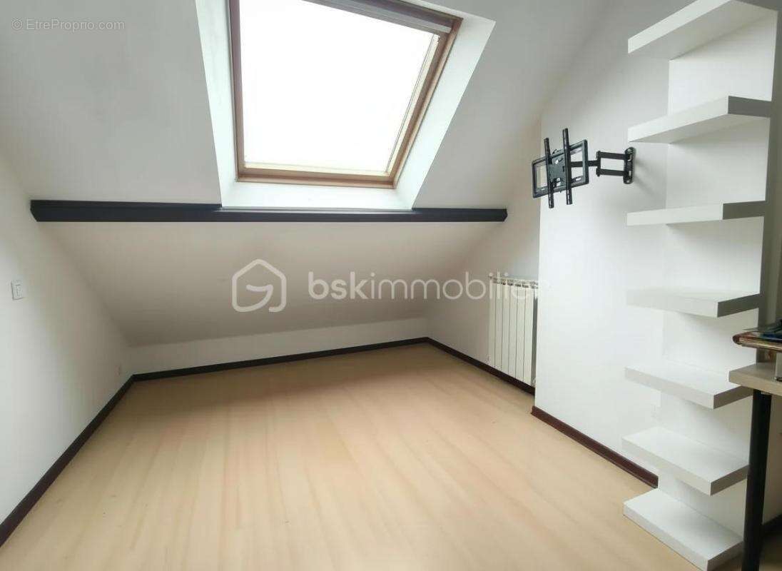Maison à PLAISIR