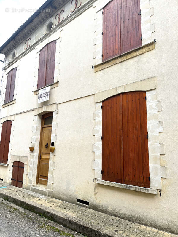 Maison à SAINT-BARTHELEMY-D'AGENAIS