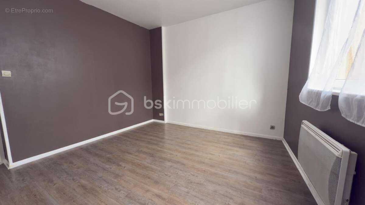 Appartement 2 chambres avec garage privé et cave à 5 minutes du centre ville à pied - photo 6