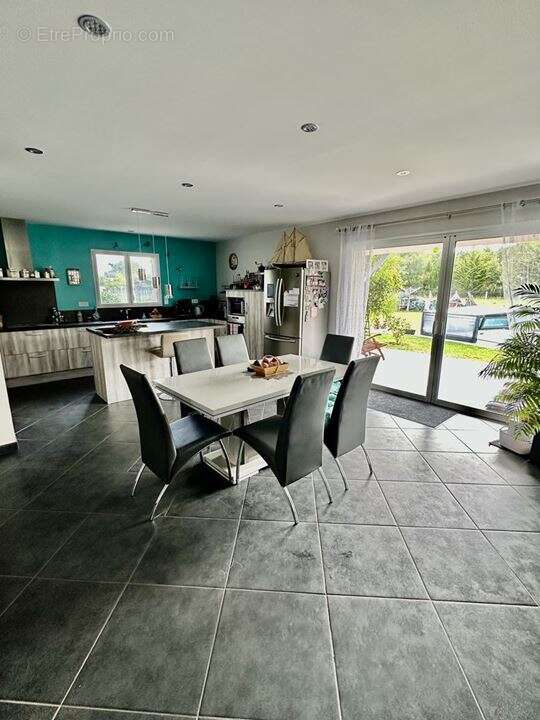 Maison à GRAYAN-ET-L&#039;HOPITAL