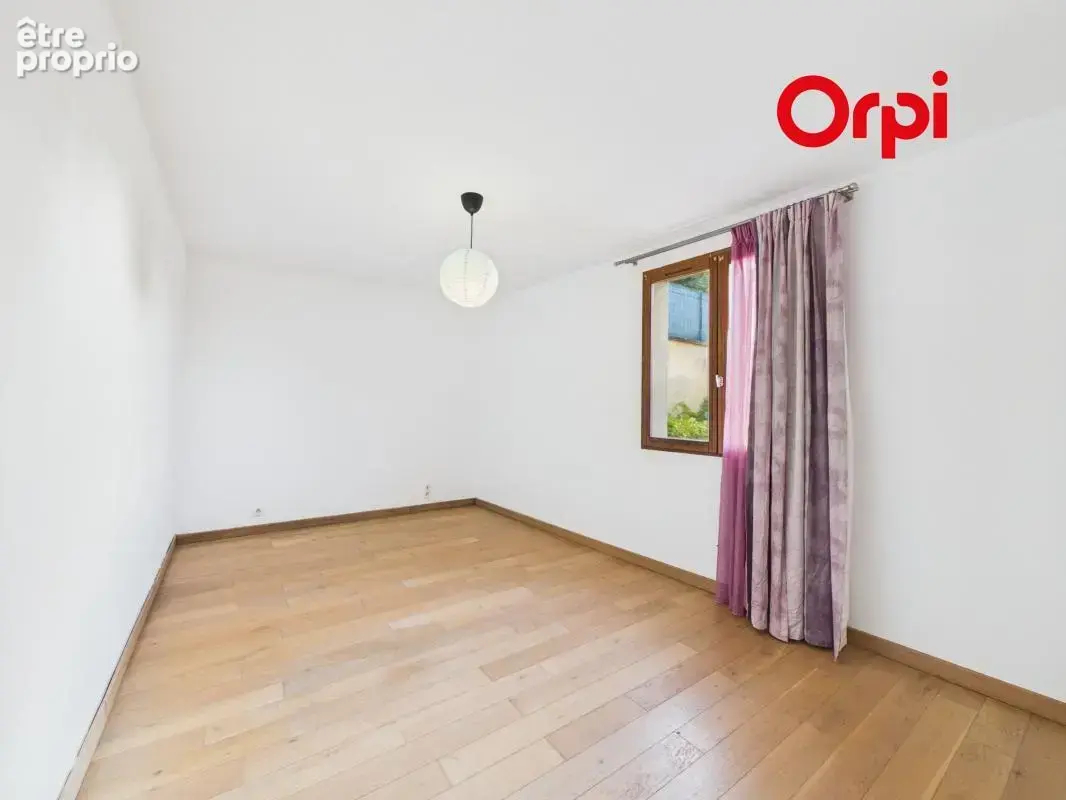 Appartement BERNAY 4 pièces 95 m² - photo 6